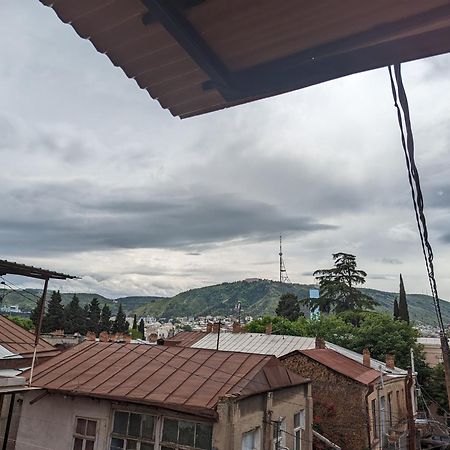 Family Guest House Tbilisi Ruang foto